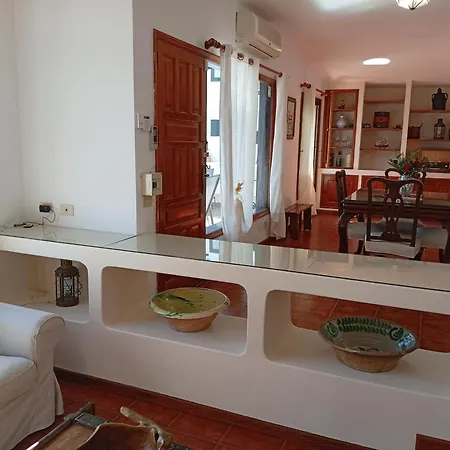 Casa Brisamar , Private Sea View House In 卡门港