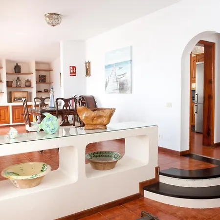 Semesterbostad Casa Brisamar , Private Sea View House In *