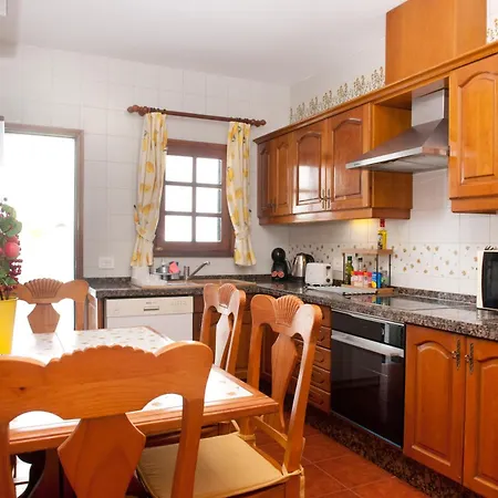 Semesterbostad Casa Brisamar , Private Sea View House In