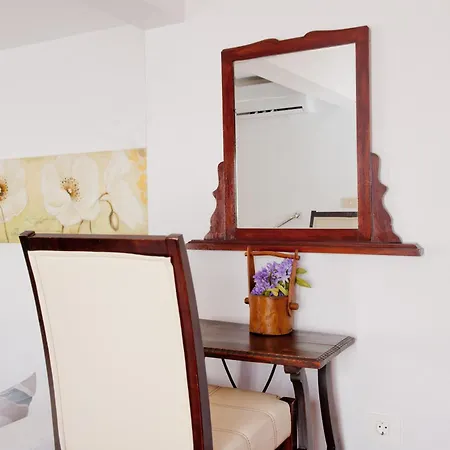 Semesterbostad Casa Brisamar , Private Sea View House In Puerto del Carmen (Lanzarote)